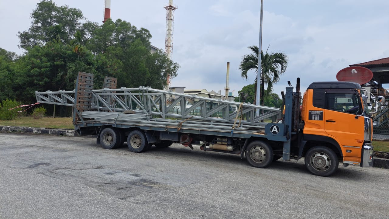 Sewa Low Loader Trailer Malaysia